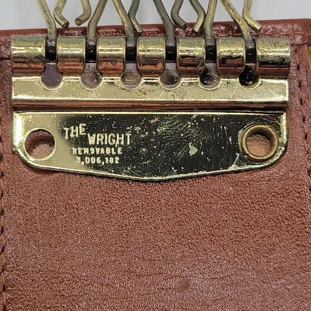 VTG Dior Key Holder Wallet | Brown Cowhide, Gold Logo - Picture 8 of 14